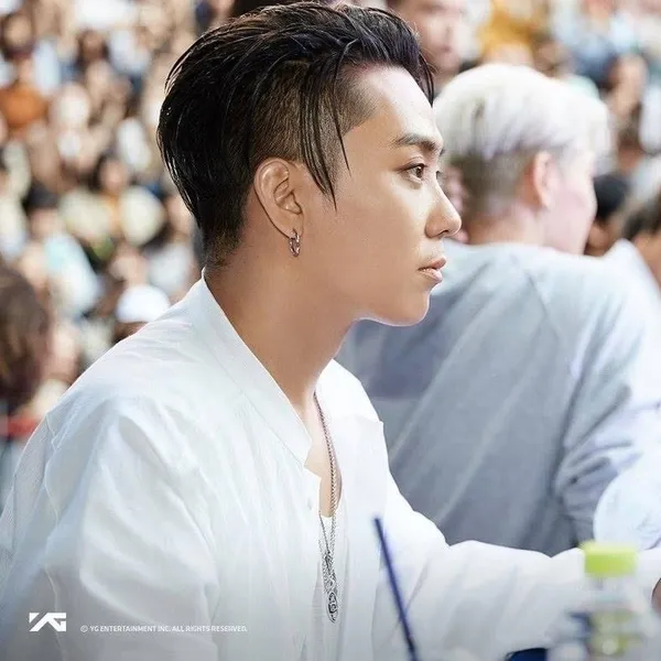 Fans' Pick: Best Moment of Eun Jiwon (SECHSKIES)