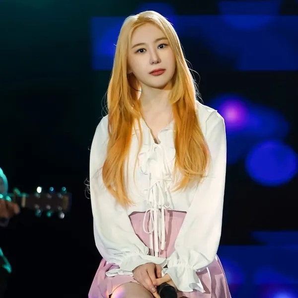 Today's Most Loved Lee Chaeyeon