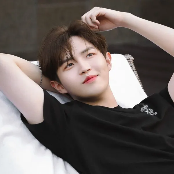 Top Photo Full of Kim Jaehwan Love