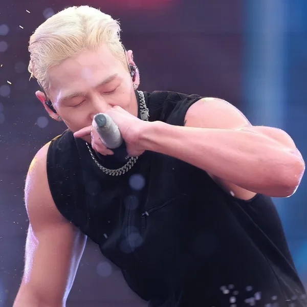 Top Photo Full of Baekho Love