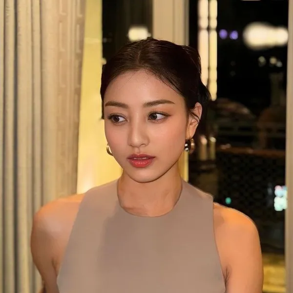 Fans' Pick: Best Moment of Jihyo (TWICE)