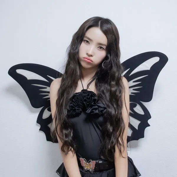 Today's Most Loved Soyeon (i-dle)