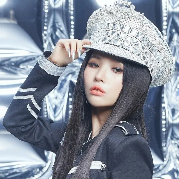 Today's Most Loved Soyeon (i-dle)