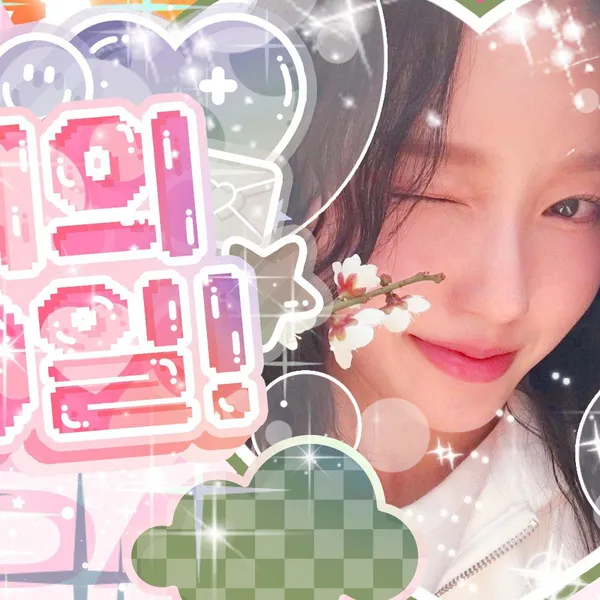 Top Photo Full of LOONA Love