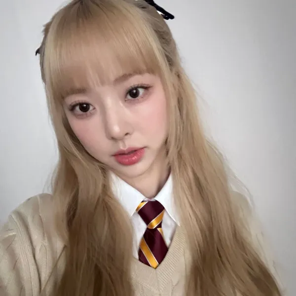 Fans' Pick: Best Moment of ViVi (Loossemble)