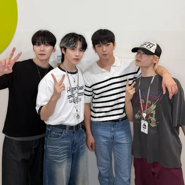 Today's Most Loved LEE DO (ONEUS)