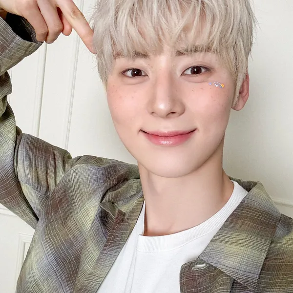 Fans' Pick: Best Moment of Hwang Minhyun