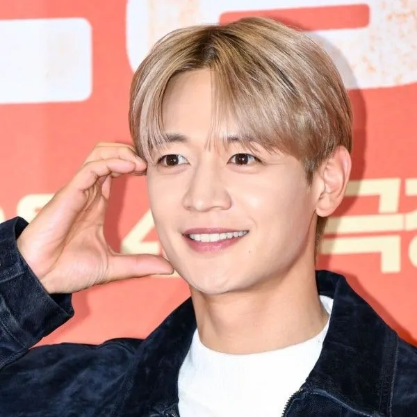 Fans' Pick: Best Moment of SHINee
