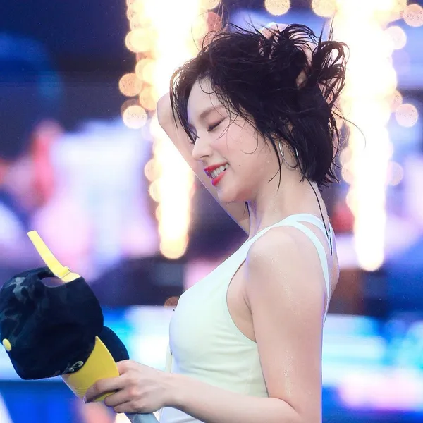 Today's Most Loved Yeji (ITZY)