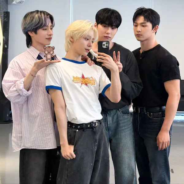 Fans' Pick: Best Moment of LEE DO (ONEUS)
