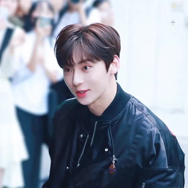Today's Most Loved Hwang Minhyun