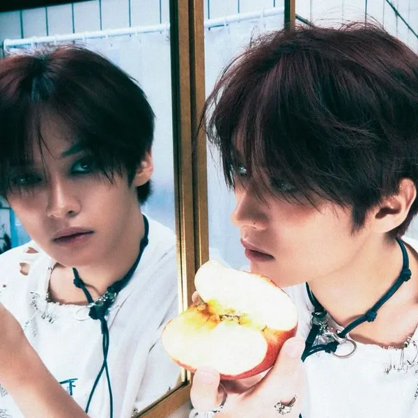 Today's Most Loved Lee Know (Stray Kids)