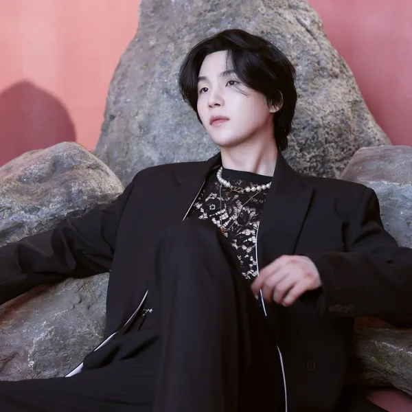 粉絲票選的SUGA (防彈少年團)最佳瞬間