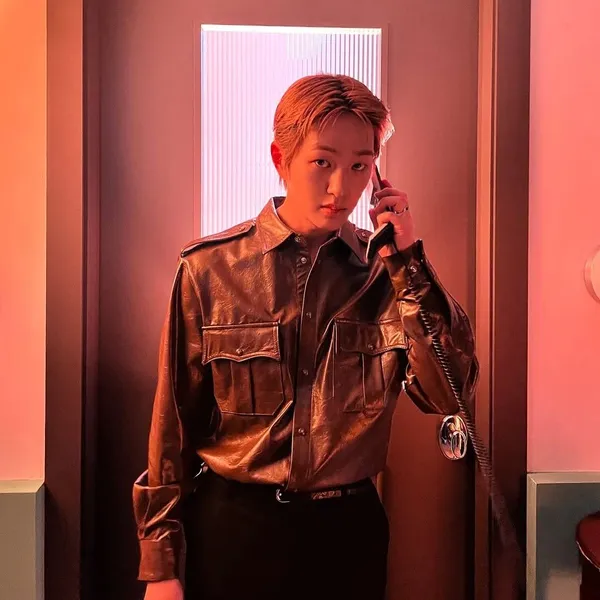 Today's Most Loved Onew (SHINee)