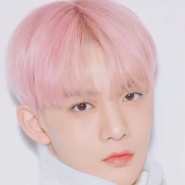 Top Photo Full of Bae Jinyoung Love
