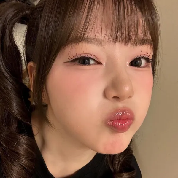 充滿粉絲愛意的藝琳 (GFRIEND)人氣照片