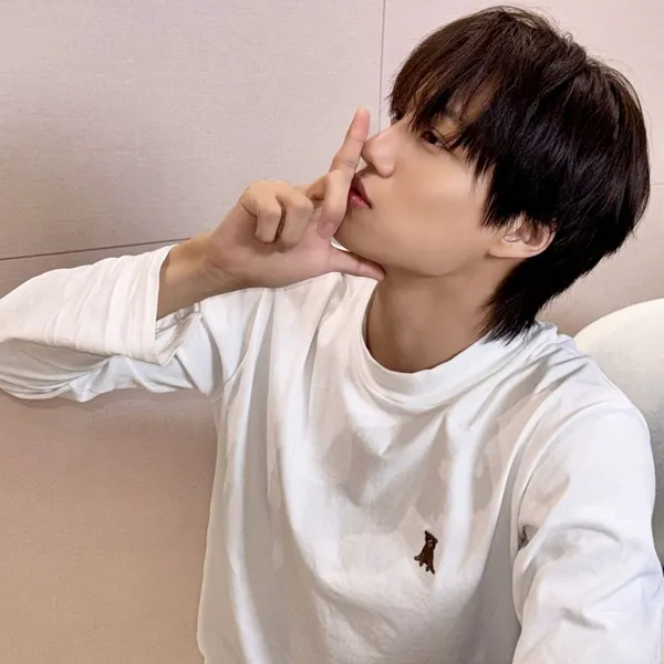 充滿粉絲愛意的Kai (EXO)人氣照片
