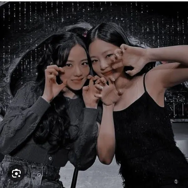 今天最受喜爱的Jennie (BLACKPINK)
