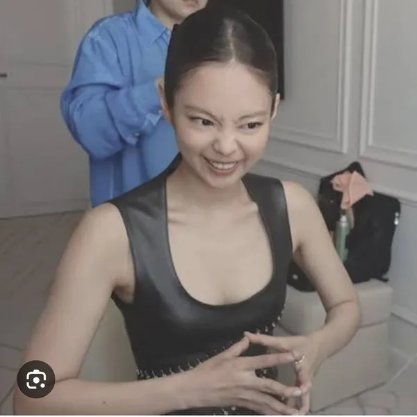今天最受喜爱的Jennie (BLACKPINK)