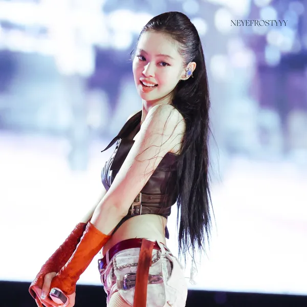 Today's Most Loved Jennie (BLACKPINK)