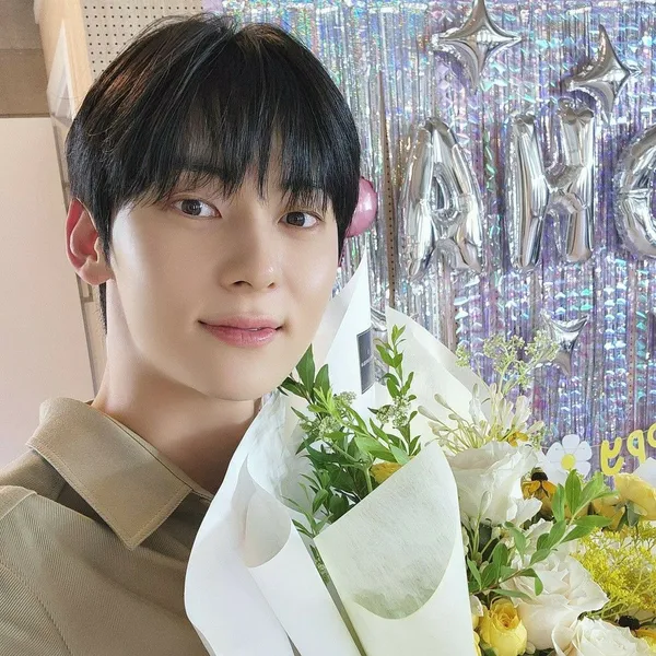 Fans' Pick: Best Moment of Hwang Minhyun