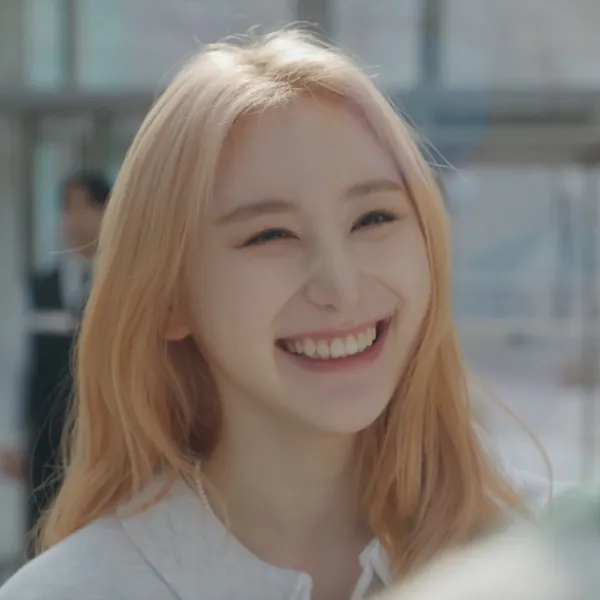 Fans' Pick: Best Moment of Lee Chaeyeon
