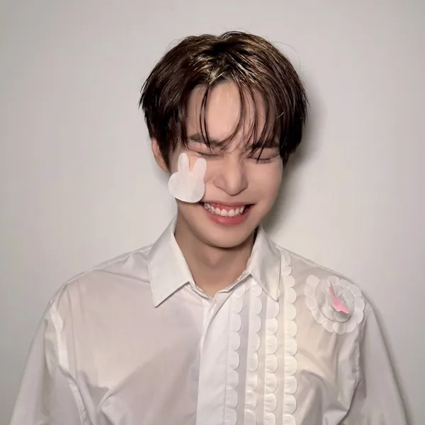 Penampilan Doyoung (NCT 127) yang Paling Dicintai Hari Ini