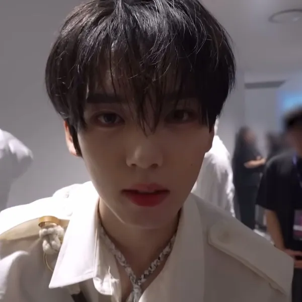 Today's Most Loved Han Yujin (ZEROBASEONE)