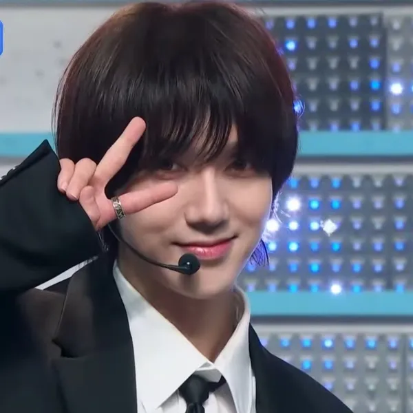 오늘 가장 사랑받은 예성 (슈퍼주니어)의 모습