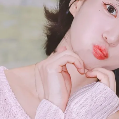 Today's Most Loved Yubin (OH MY GIRL)