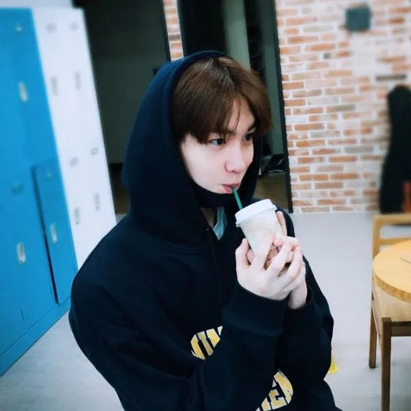 Top Photo Full of Shinwon (PENTAGON) Love