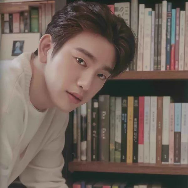 Today's Most Loved Jinyoung (GOT7)