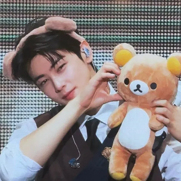 Today's Most Loved Eunwoo (ASTRO)