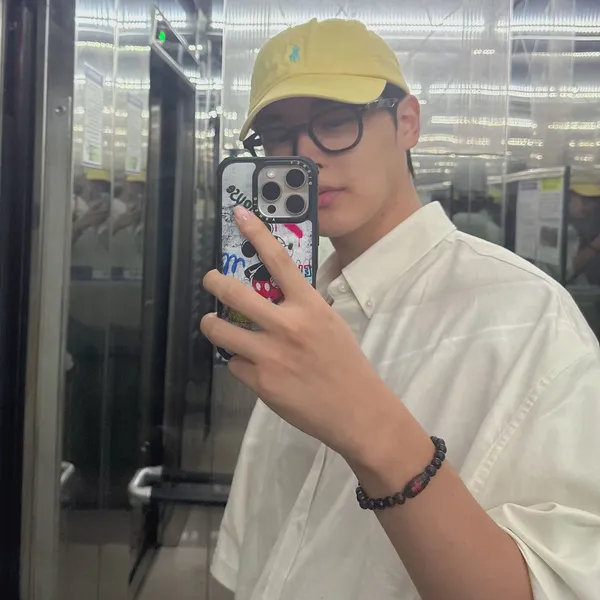 Top Photo Full of Choi Byungchan Love