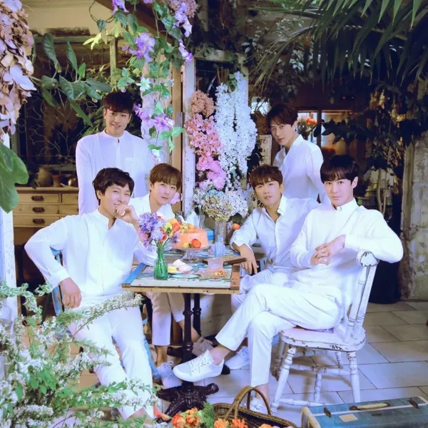 Fans' Pick: Best Moment of SHINHWA
