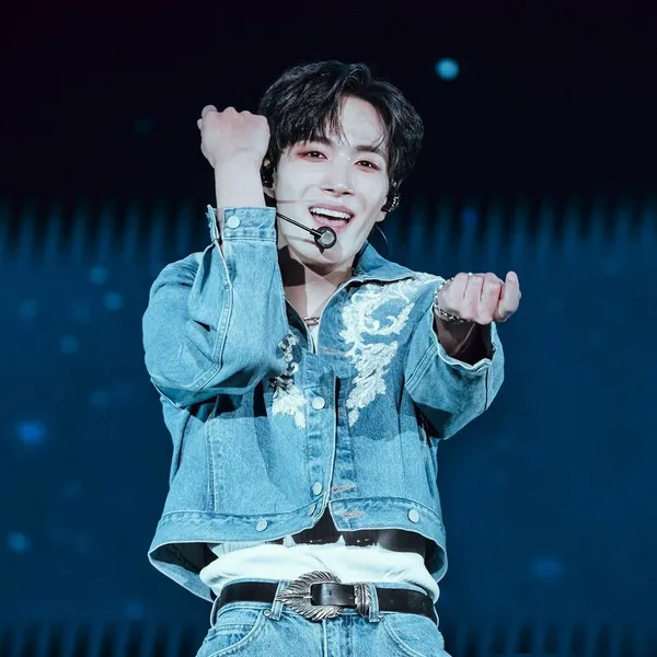 Today's Most Loved Kim Jonghyeon