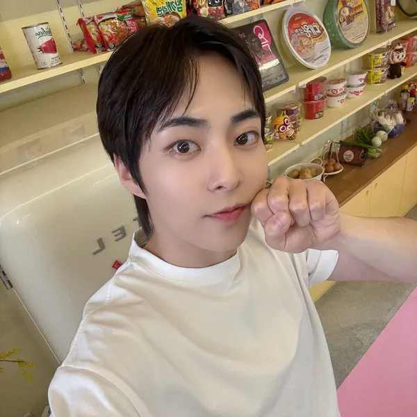 오늘 가장 사랑받은 시우민 (EXO)의 모습