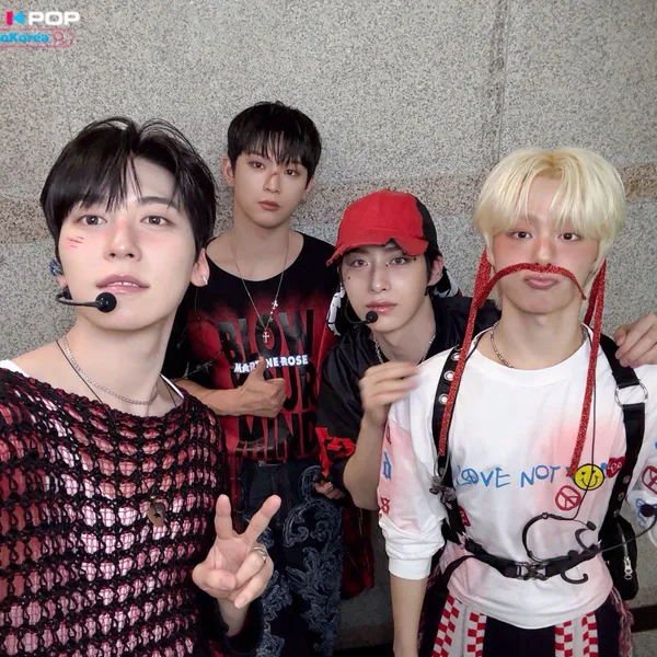 Fans' Pick: Best Moment of LEE DO (ONEUS)