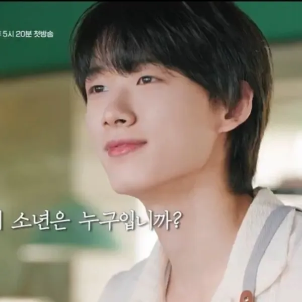Today's Most Loved Lee Yunsung