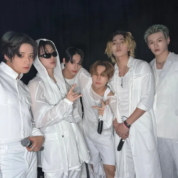 Top Photo Full of JUST B Love