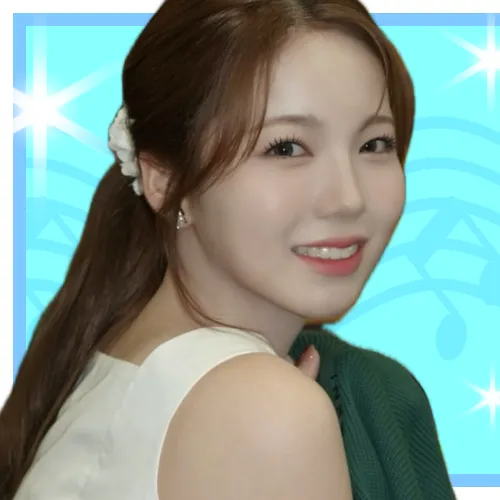 오늘 가장 사랑받은 아야카 (NiziU)의 모습