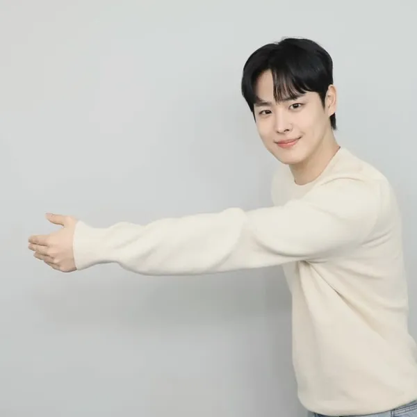 Today's Most Loved Choi Byungchan