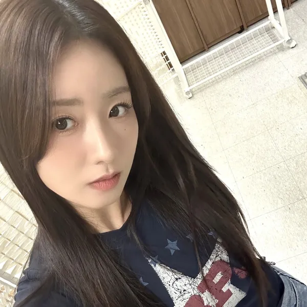 Today's Most Loved Yoon Bomi (Apink)
