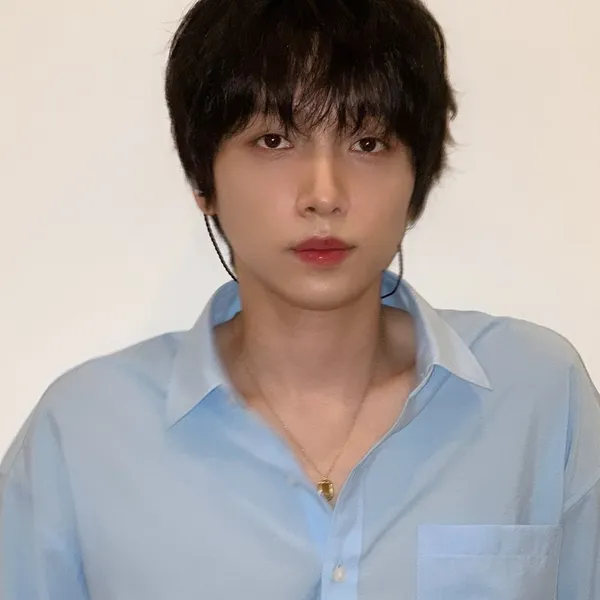 Today's Most Loved Jeong Sewoon