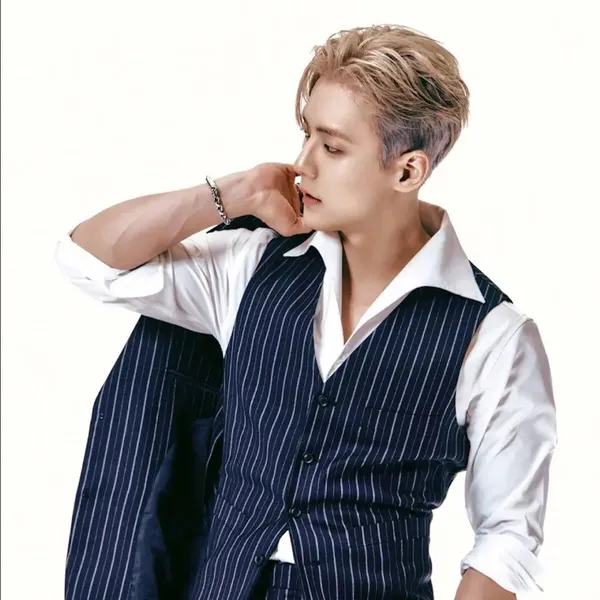 Top Photo Full of Lee Minhyuk (BTOB) Love
