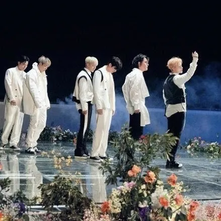 Fans' Pick: Best Moment of iKON