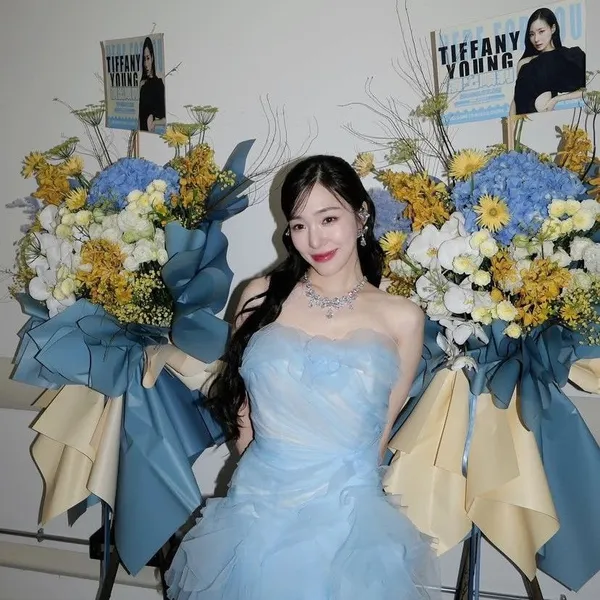 Top Photo Full of Tiffany Young (Girls' Generation) Love