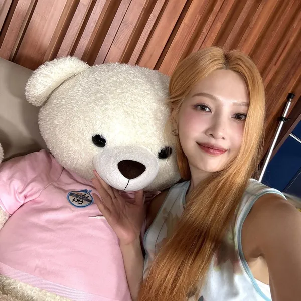 Today's Most Loved Joy (Red Velvet)
