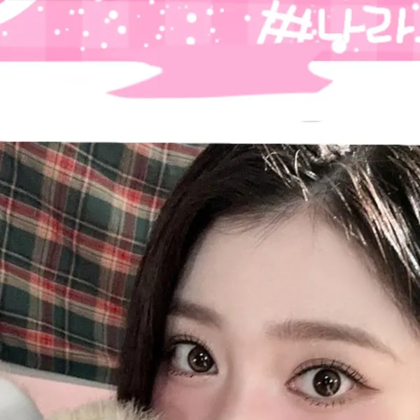 充滿粉絲愛意的小婷 (Kep1er)人氣照片