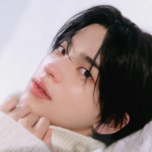 Top Photo Full of Shinyu (TWS) Love